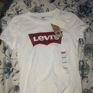Levi shirt